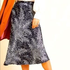 *SALE*Anthrpologie Plus silk skirt